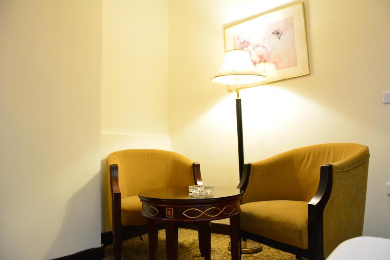 Rakeen Hotel Amman Esterno foto